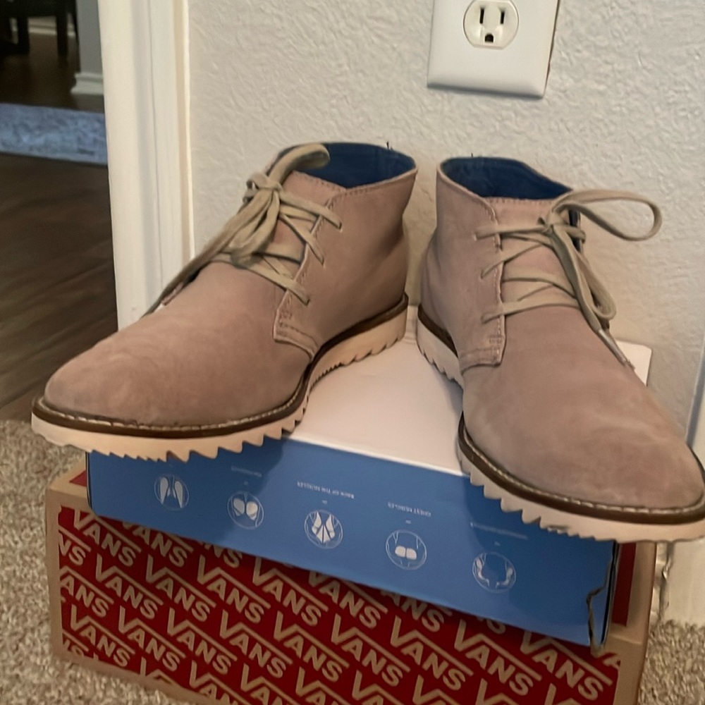Chukka boots, tan-khaki, Mark Nason Skechers